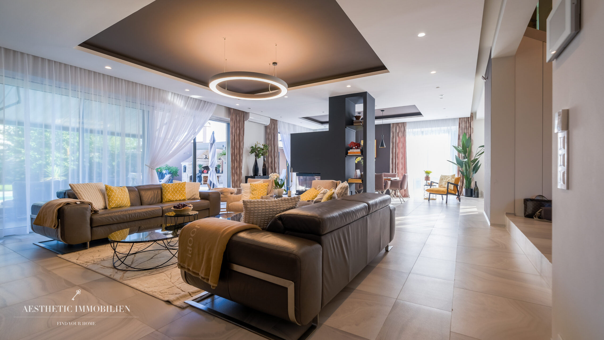 PUCKING - Exklusive Moderne mit Poolhaus