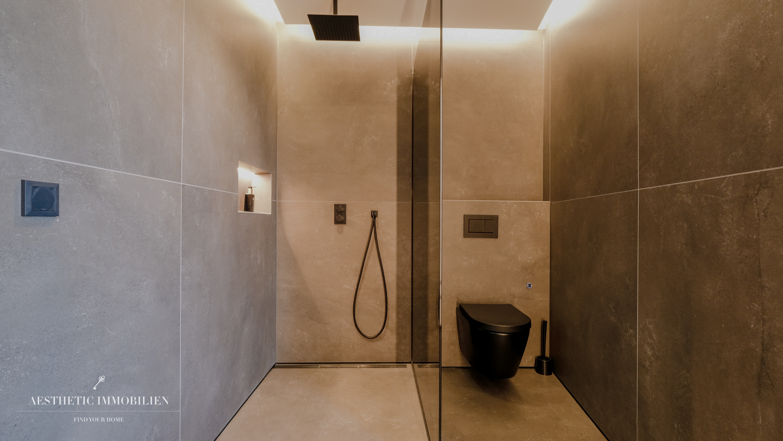 EGGENDORF - Villa Noctis - Moderne Villa der Superlative