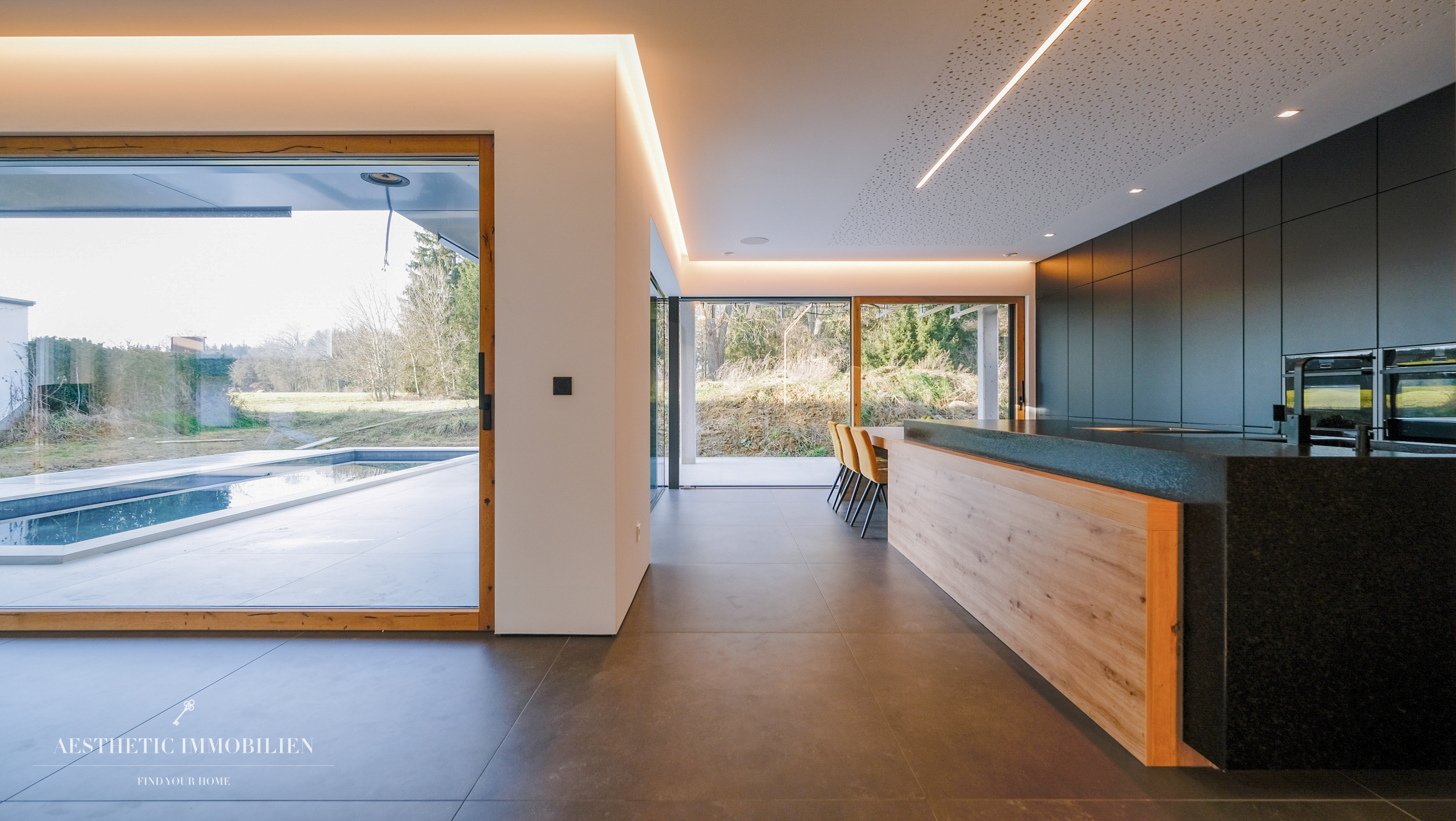 EGGENDORF - Villa Noctis - Moderne Villa der Superlative