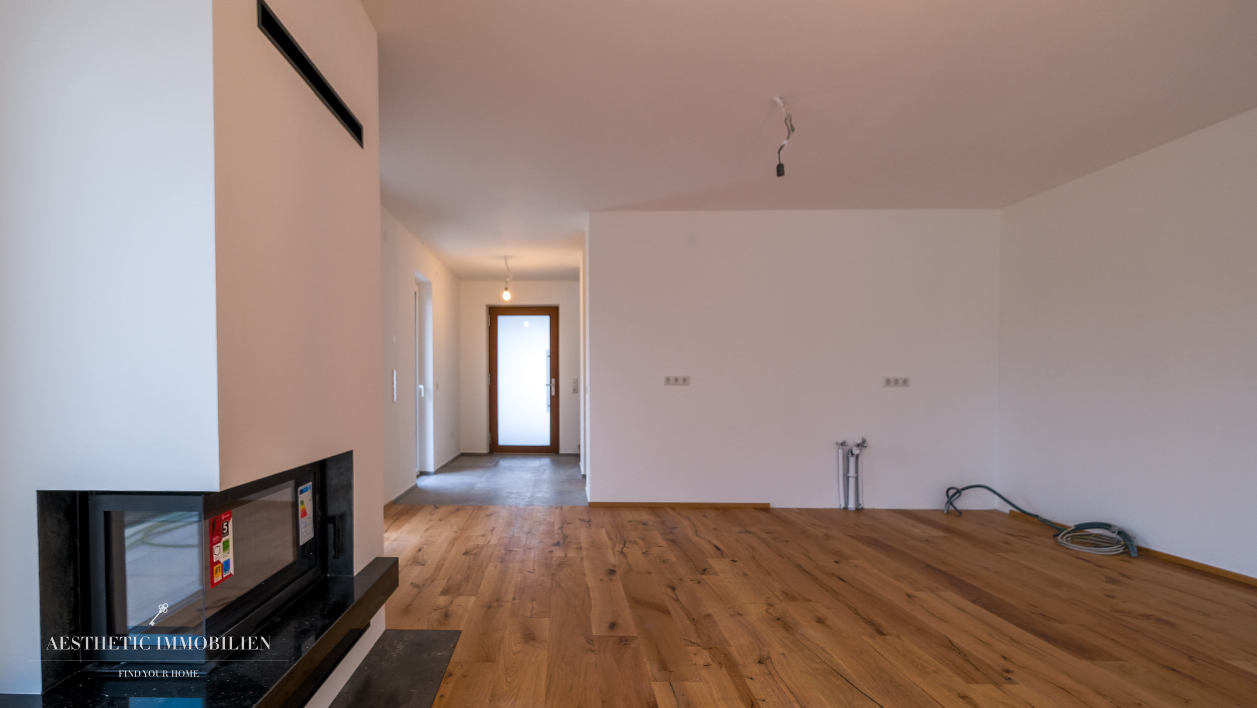 STADL PAURA - 125 m2 Design Doppelhaus mit Pool