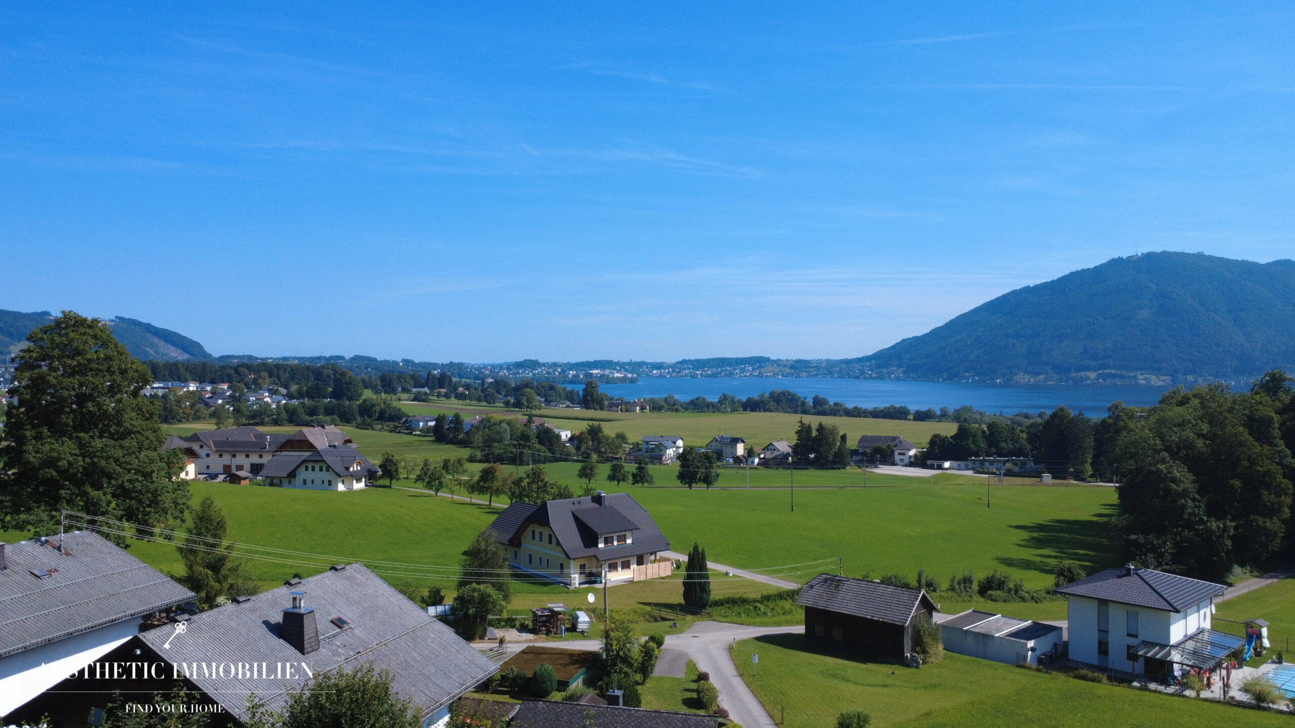 ALTMÜNSTER - Exklusives Grundstück mit unverbaubarem Blick auf den Traunsee und Traunstein