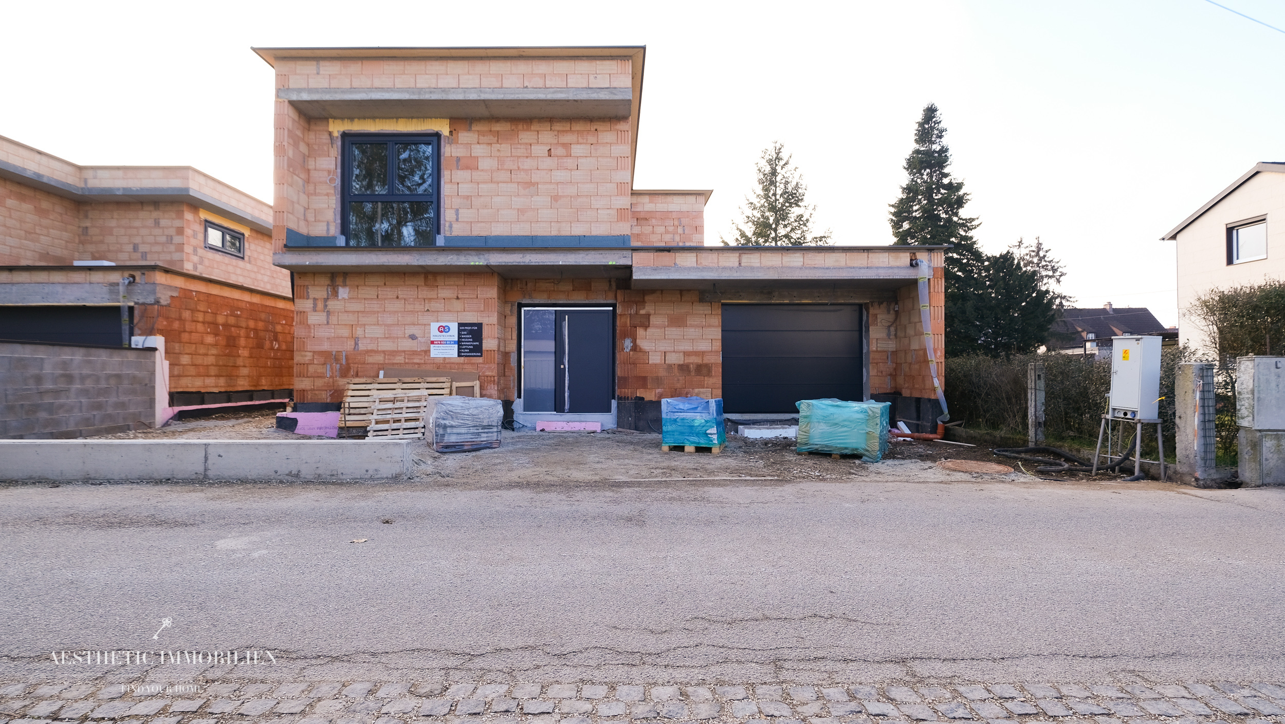 TRAUN - BEZUGSFERTIG JULI ! - Modernes Einfamilienhaus mit edelster Ausstattung