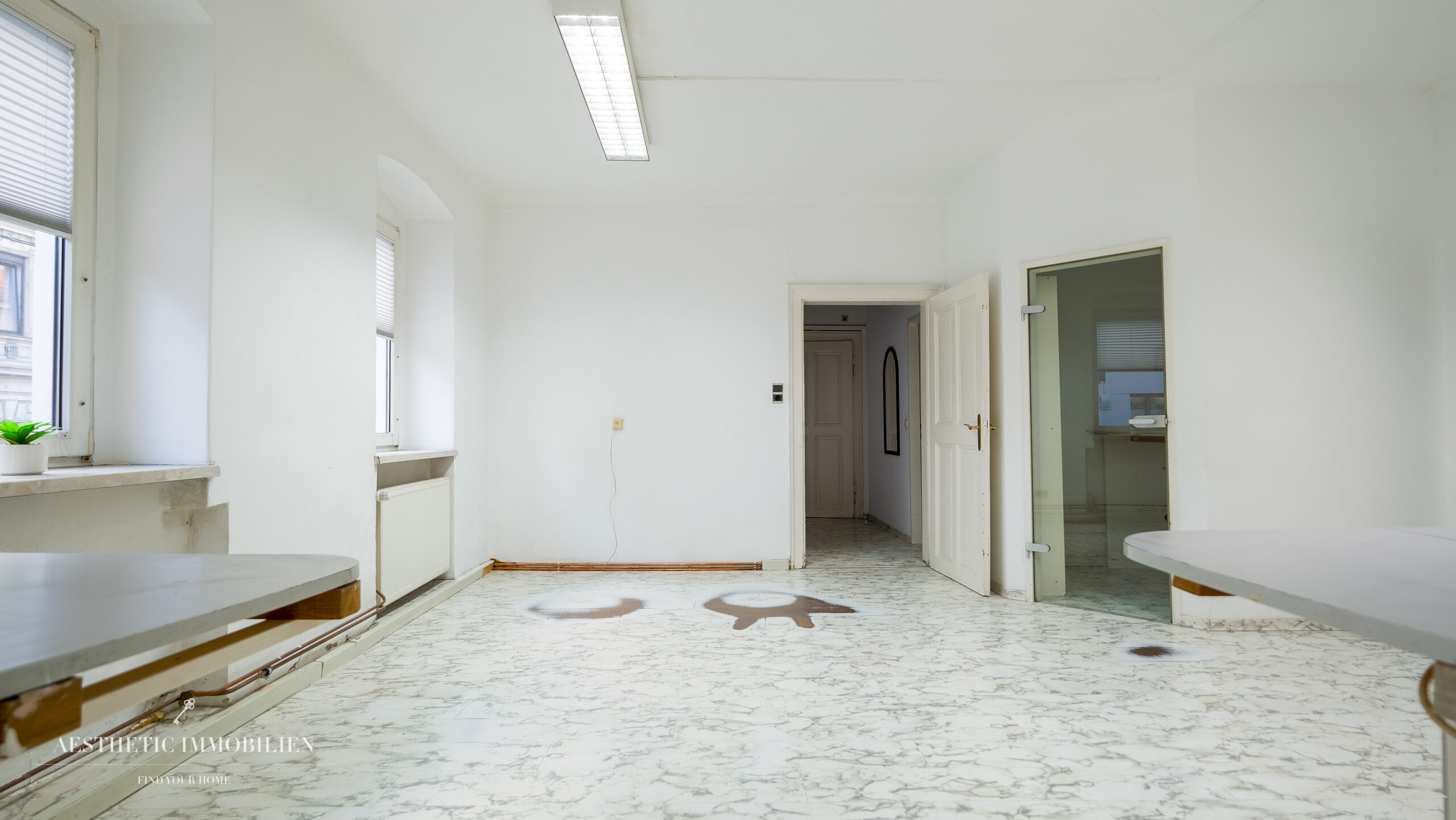 URFAHR - TOP LAGE - Helles und großzügiges Büro - 137 m² - 6.50 Euro Nettomiete
