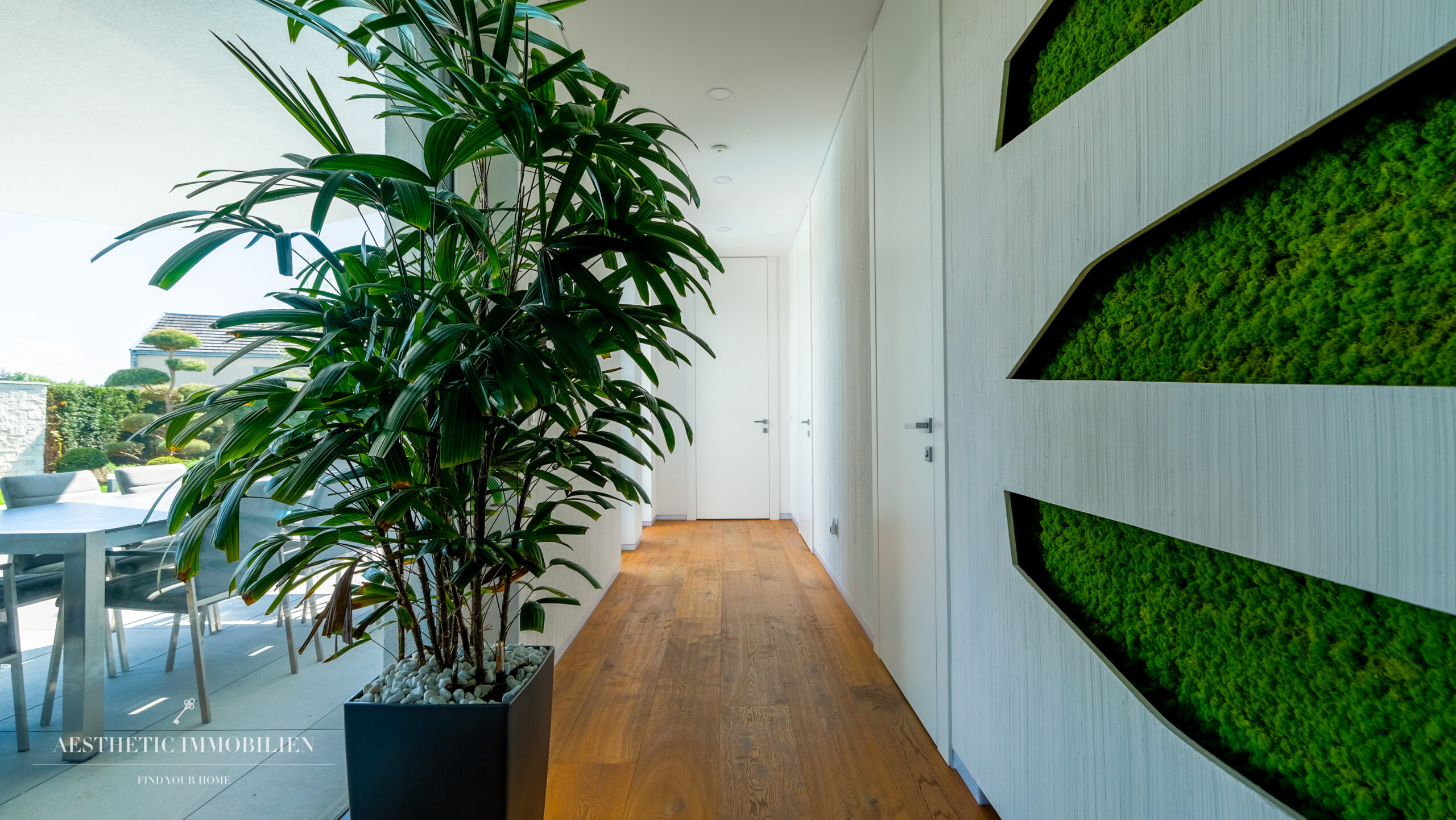 EGGENDORF - Imposante Design-Villa