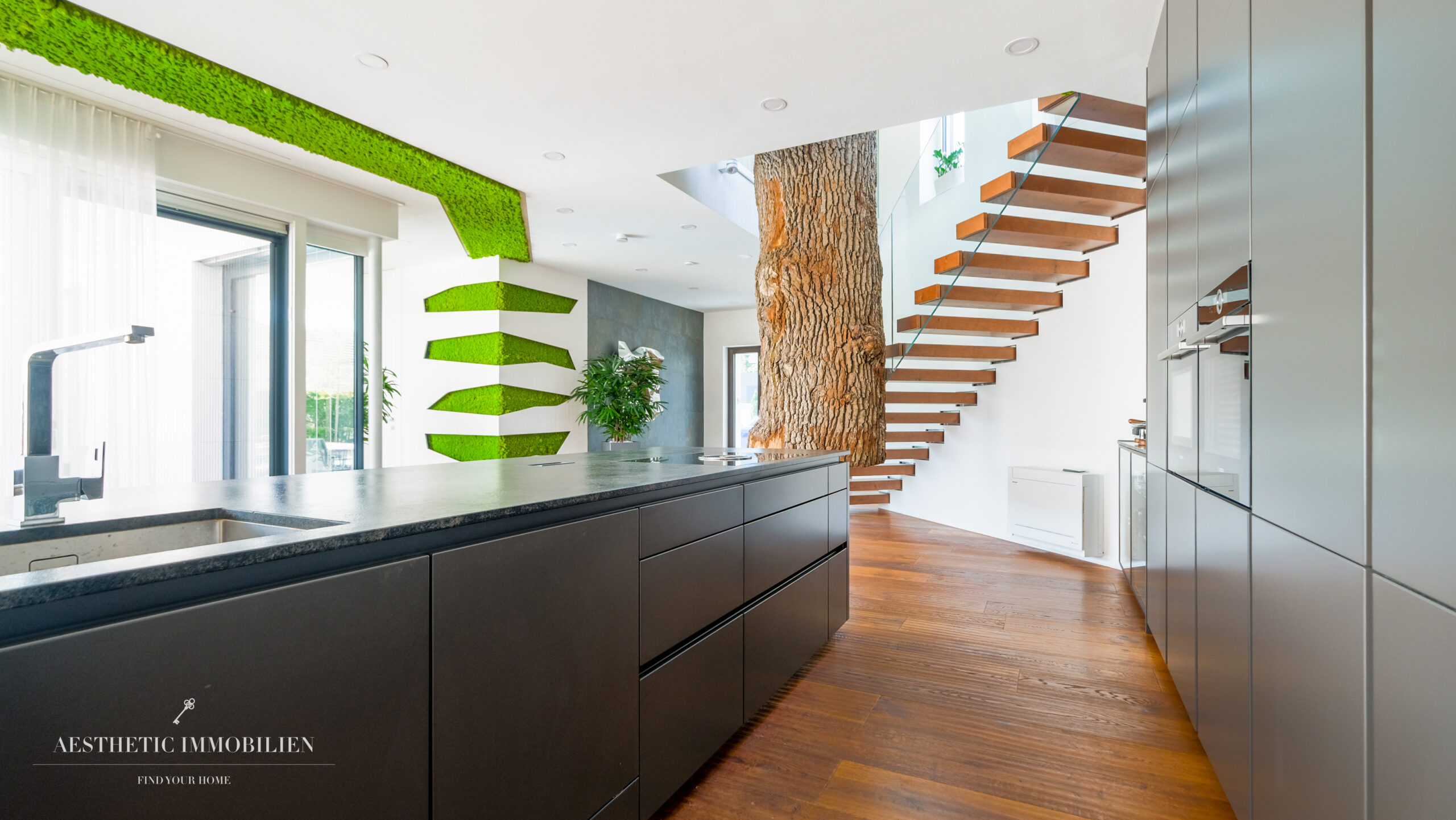 EGGENDORF - Imposante Design-Villa