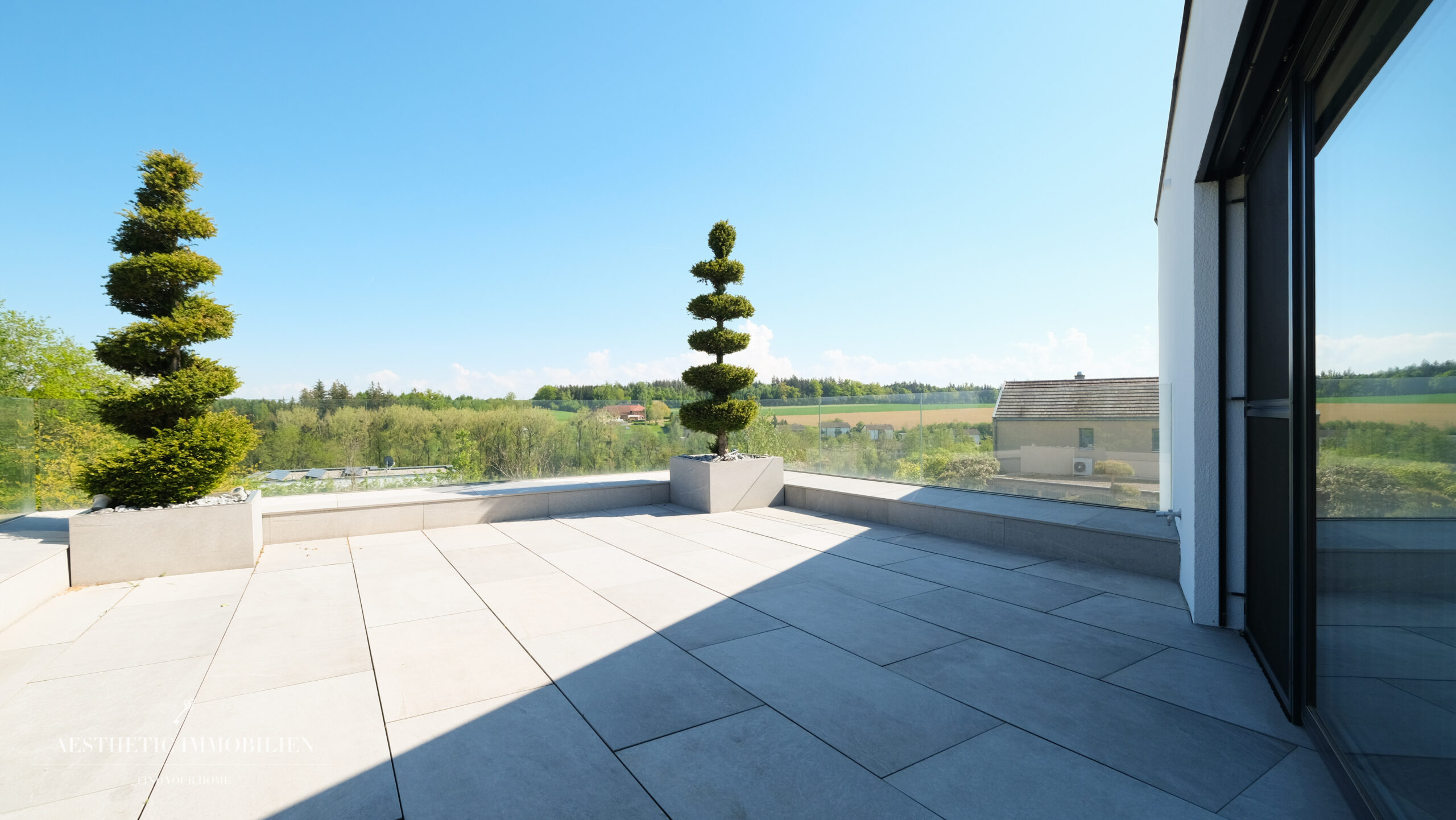 EGGENDORF - Imposante Design-Villa