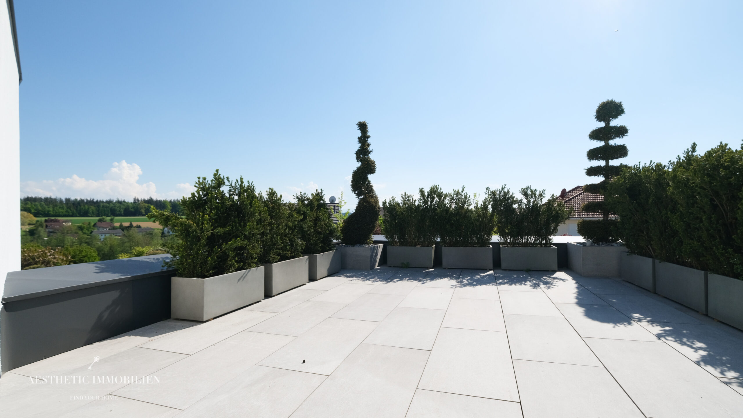 EGGENDORF - Imposante Design-Villa