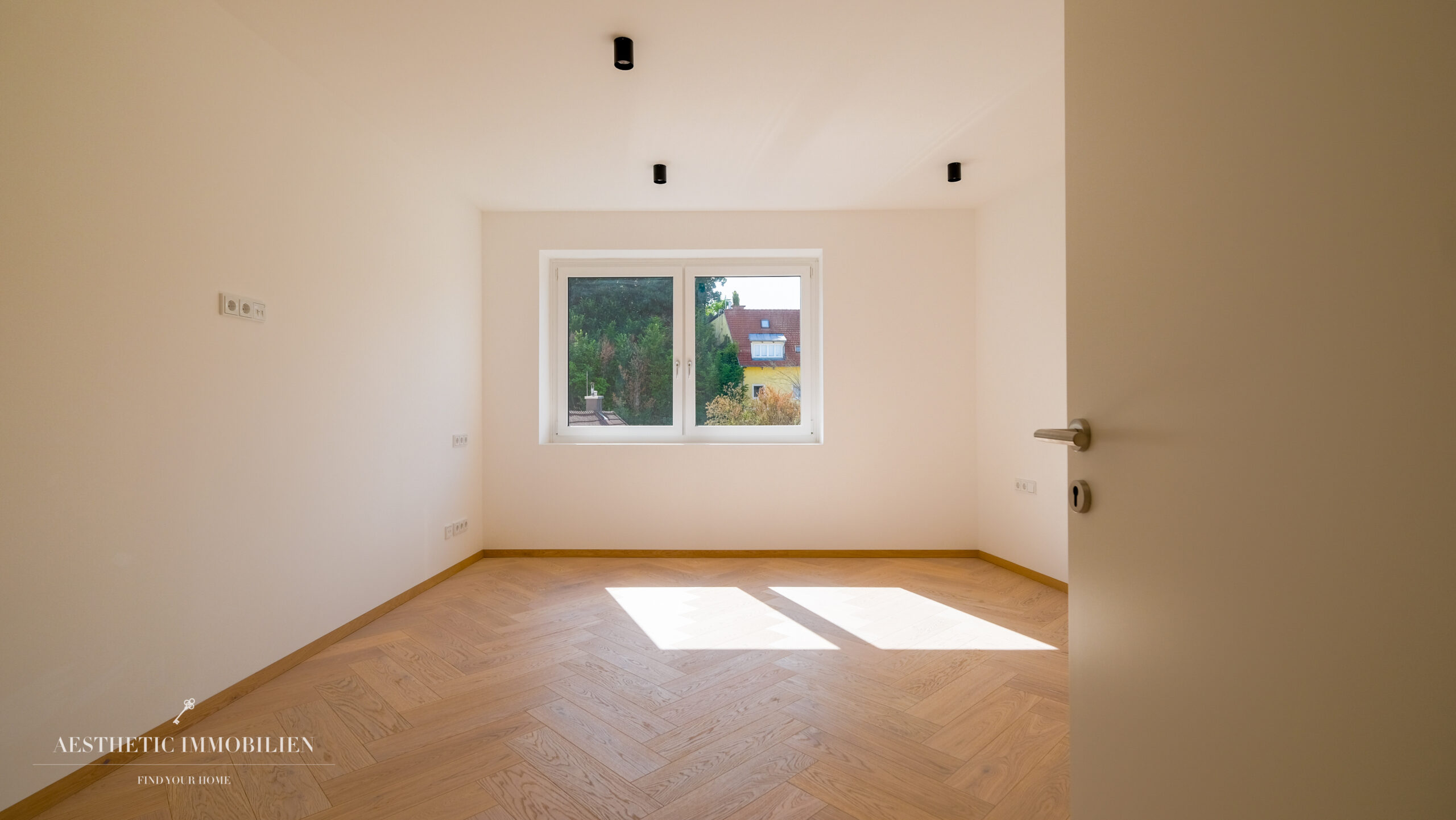 LINZ - Hochwertig sanierte Wohnung in Innenstadtlage – Licht, Eleganz & Raumgefühl