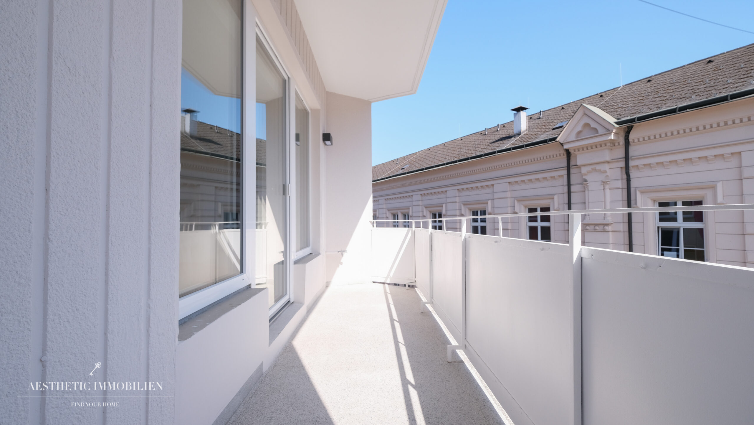 LINZ - Hochwertig sanierte Wohnung in Innenstadtlage – Licht, Eleganz & Raumgefühl