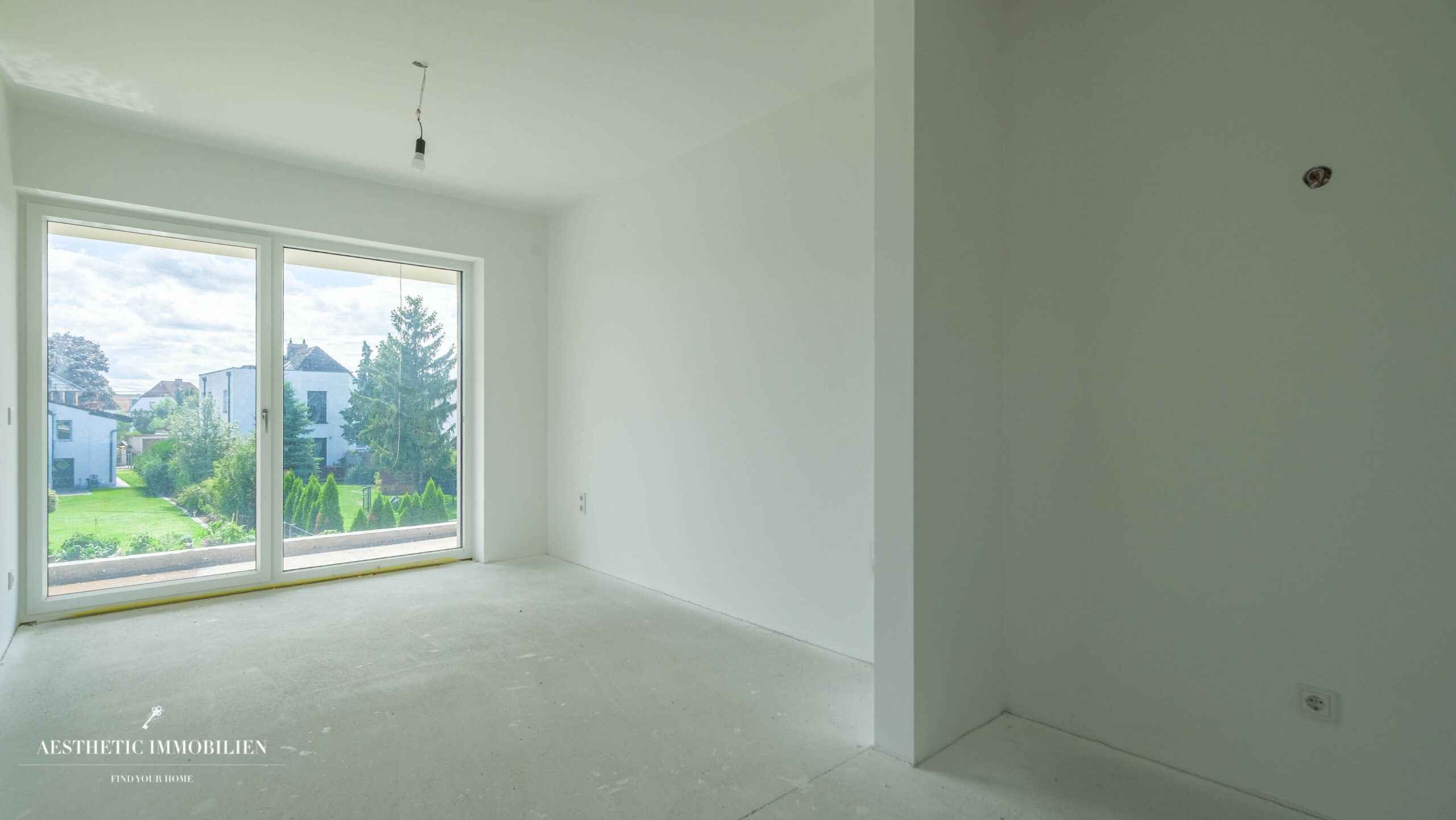 LEONDING - 175 m2 Edles Doppelhaus + Keller in Ruhelage - Top 2