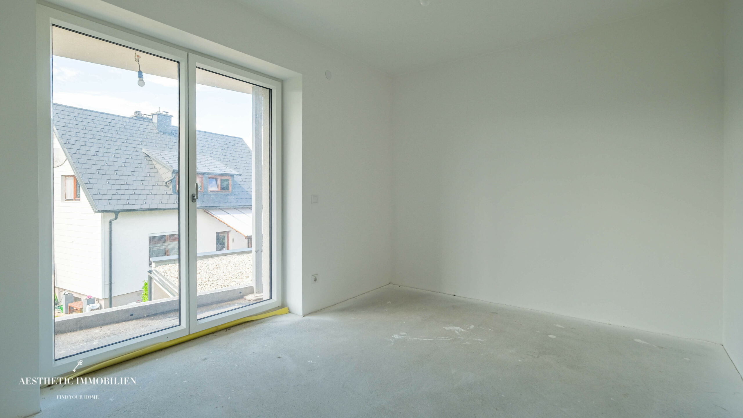 LEONDING - 175 m2 Edles Doppelhaus + Keller in Ruhelage - Top 2
