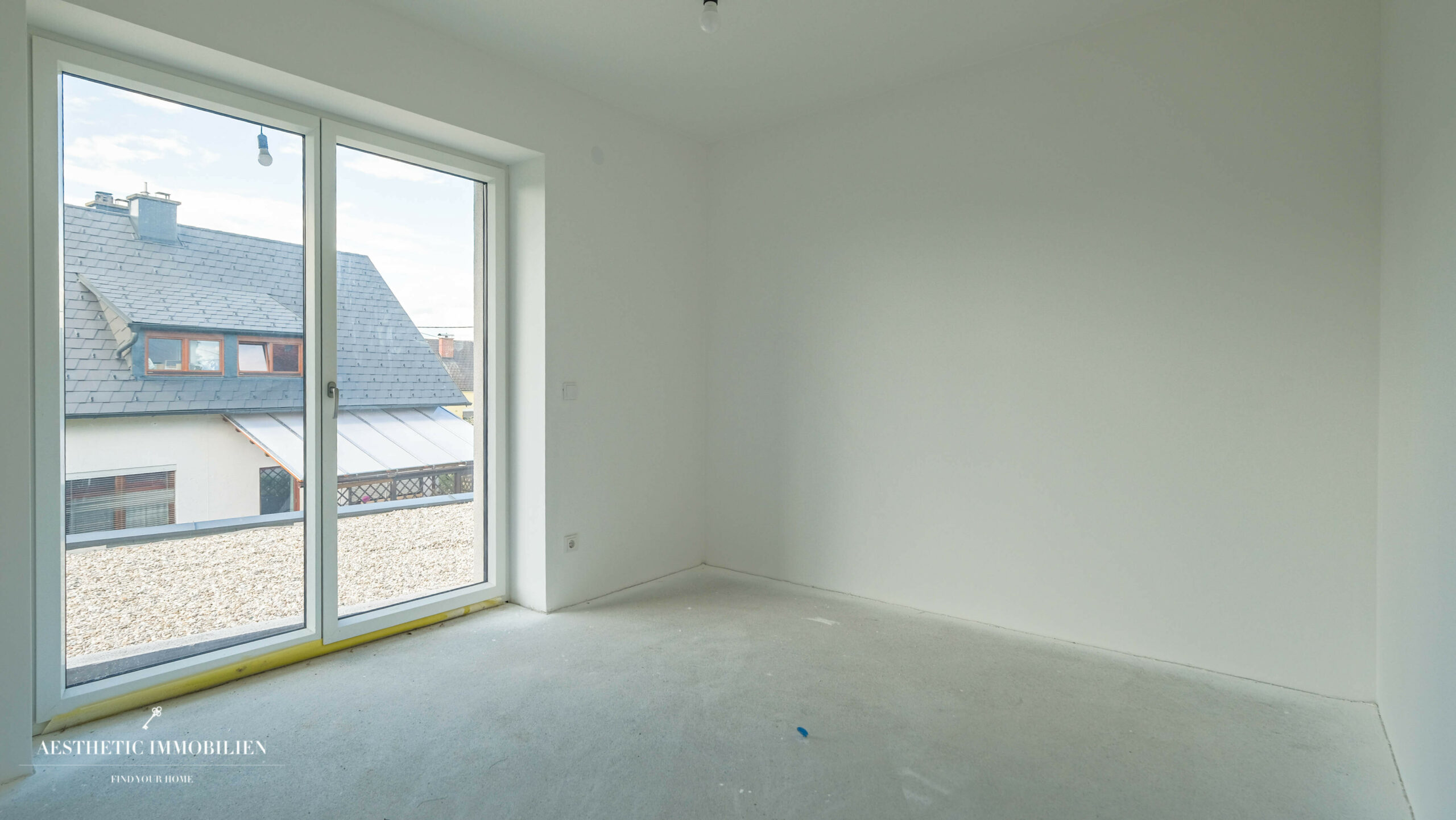 LEONDING - 175 m2 Edles Doppelhaus + Keller in Ruhelage - Top 2