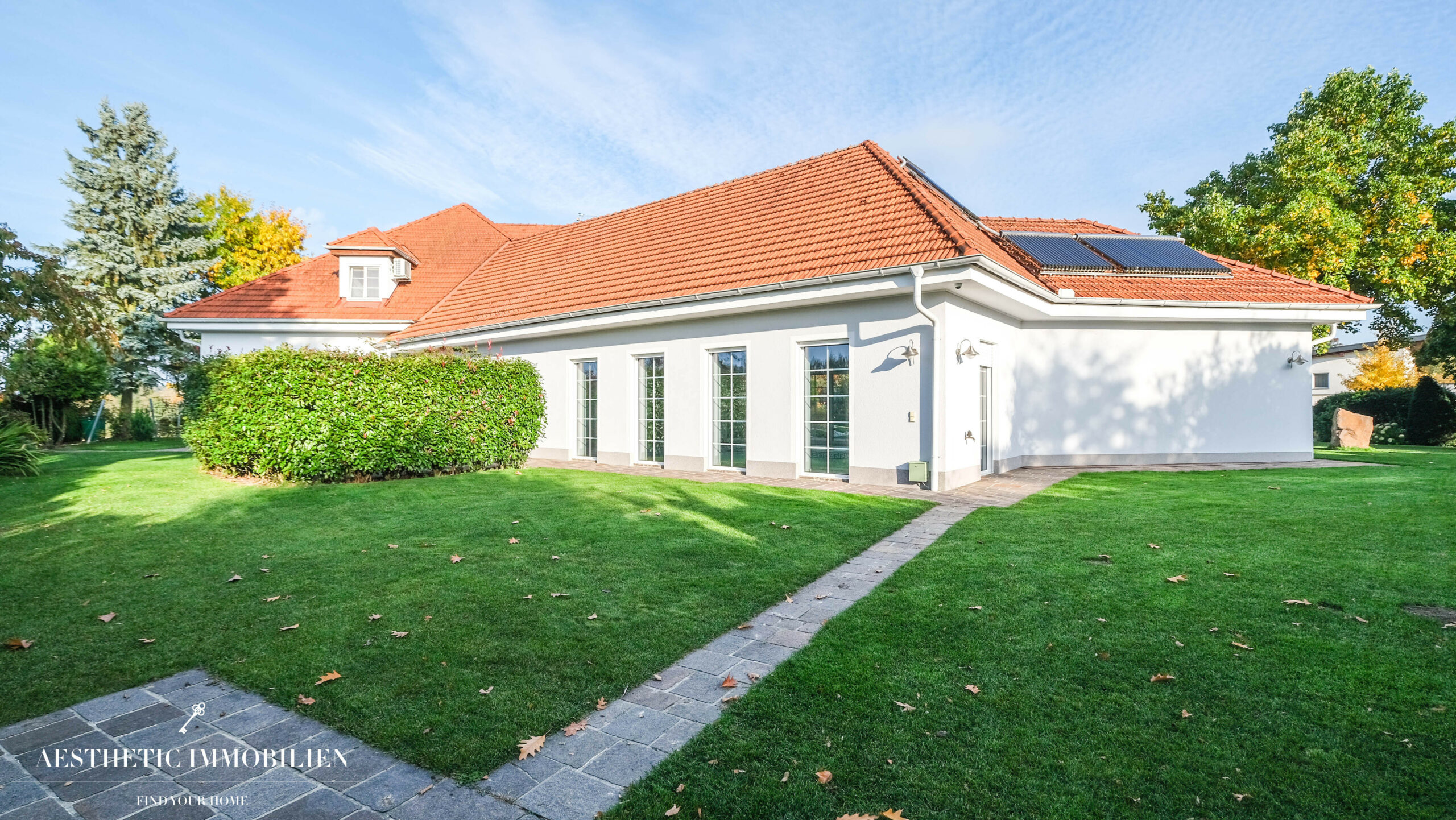 ALLHAMING - Traumvilla inklusive Home-Spa in erstklassiger Lage