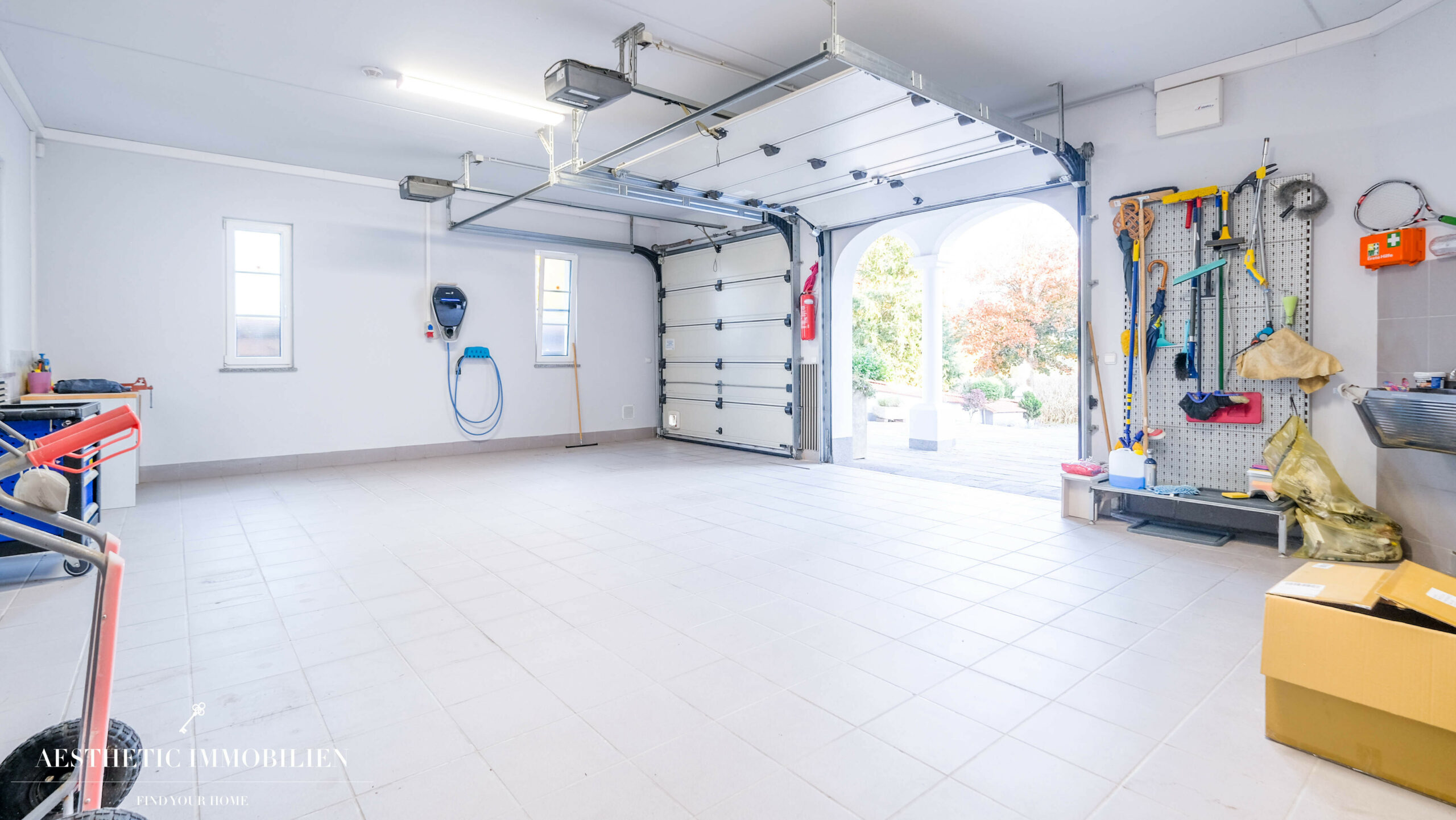 ALLHAMING - Traumvilla inklusive Home-Spa in erstklassiger Lage