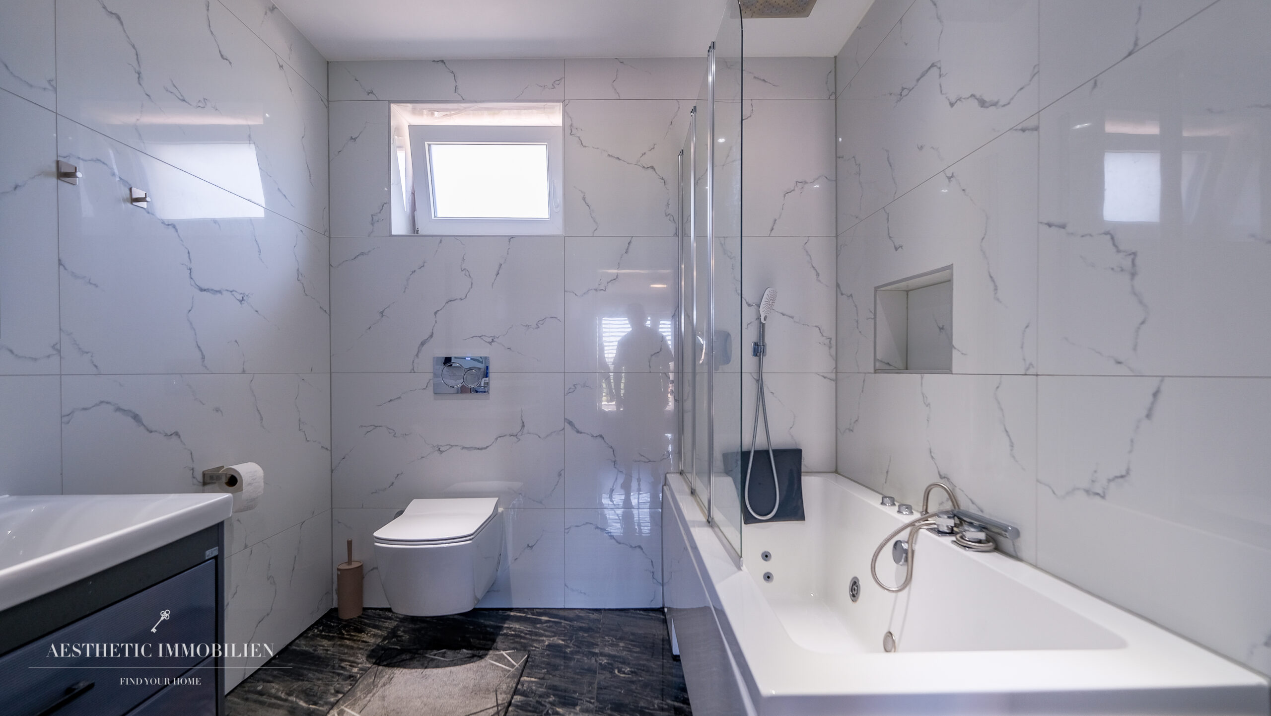 SCHLIERBACH - 789.000 Euro - Stilvolles Wohnen leicht gemacht