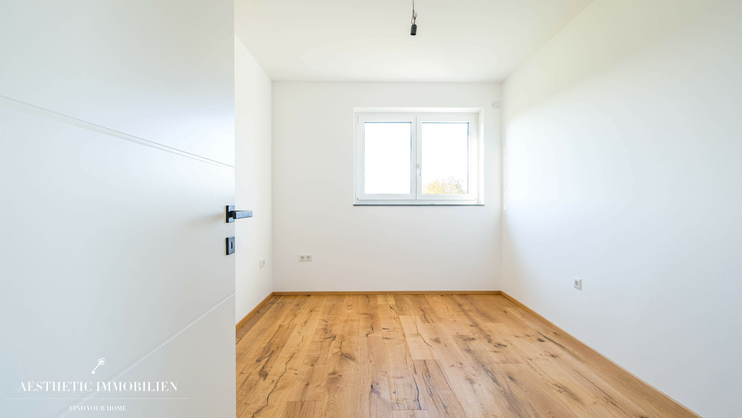 STADL-PAURA: Exklusive Doppelhaushälfte -LETZTE EINHEIT !