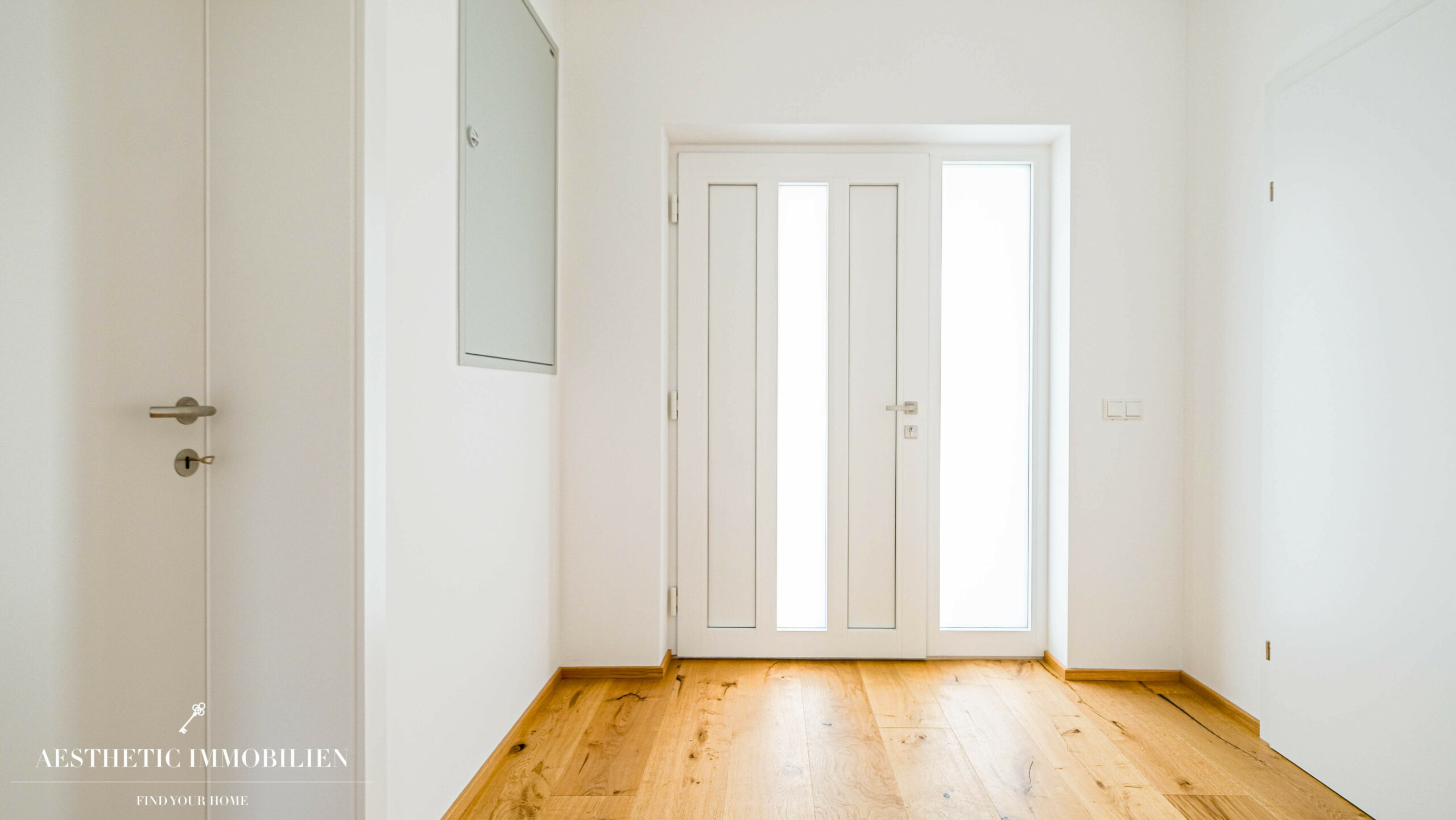 EFERDING - Wunderschöne Neubau-Einzelhaushälfte