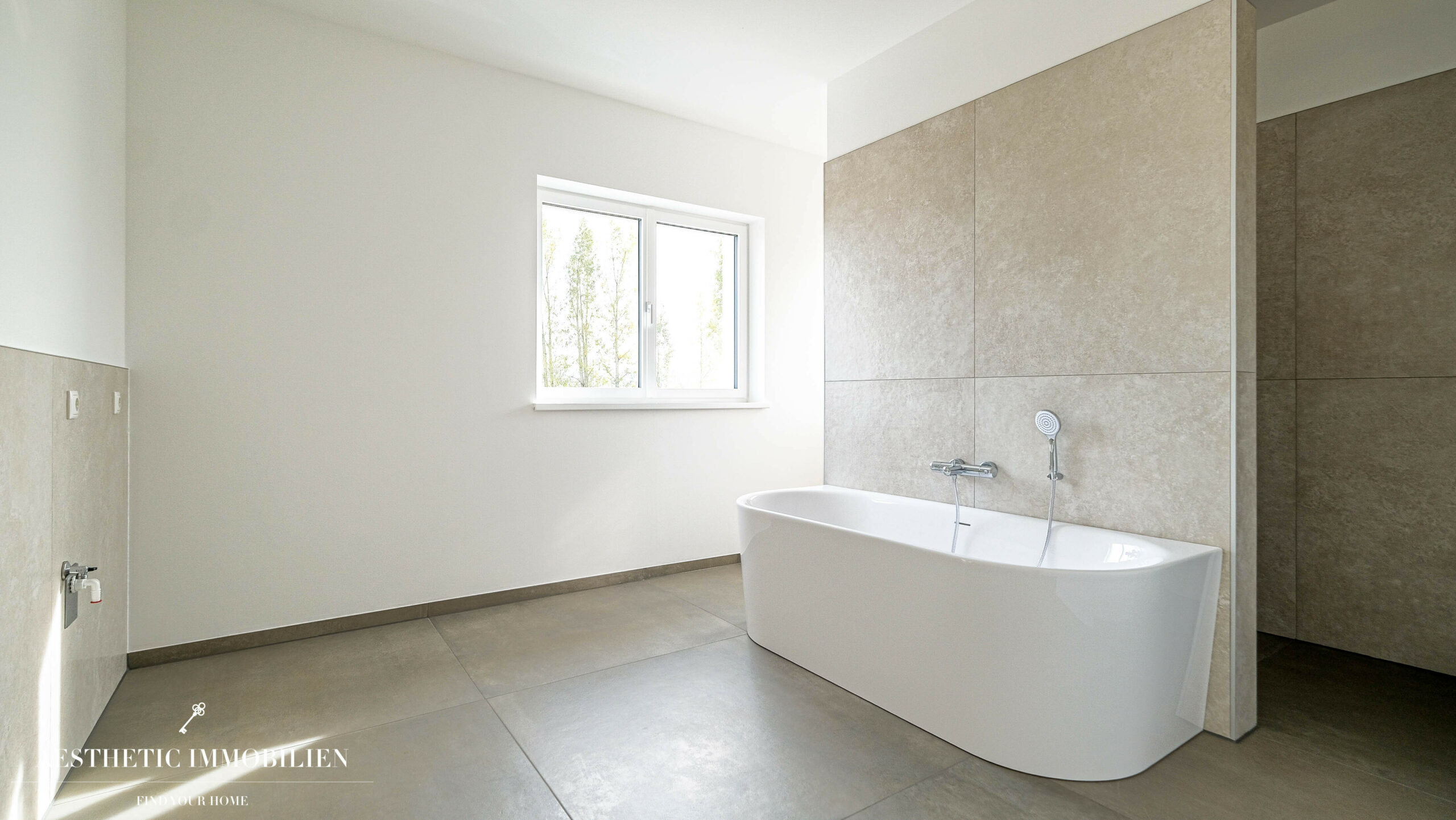 EFERDING - Wunderschöne Neubau-Einzelhaushälfte