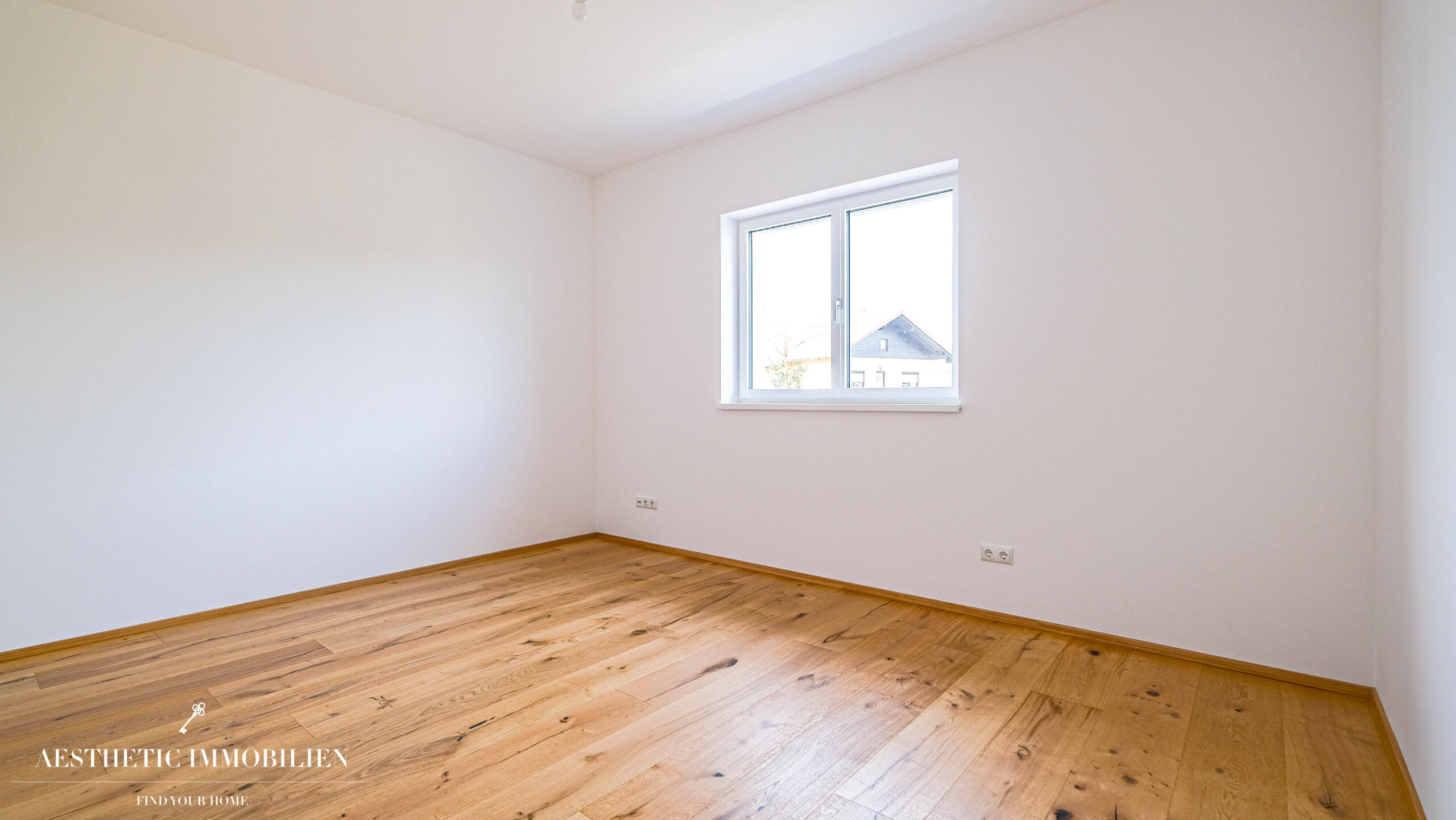 EFERDING - Wunderschöne Neubau-Einzelhaushälfte