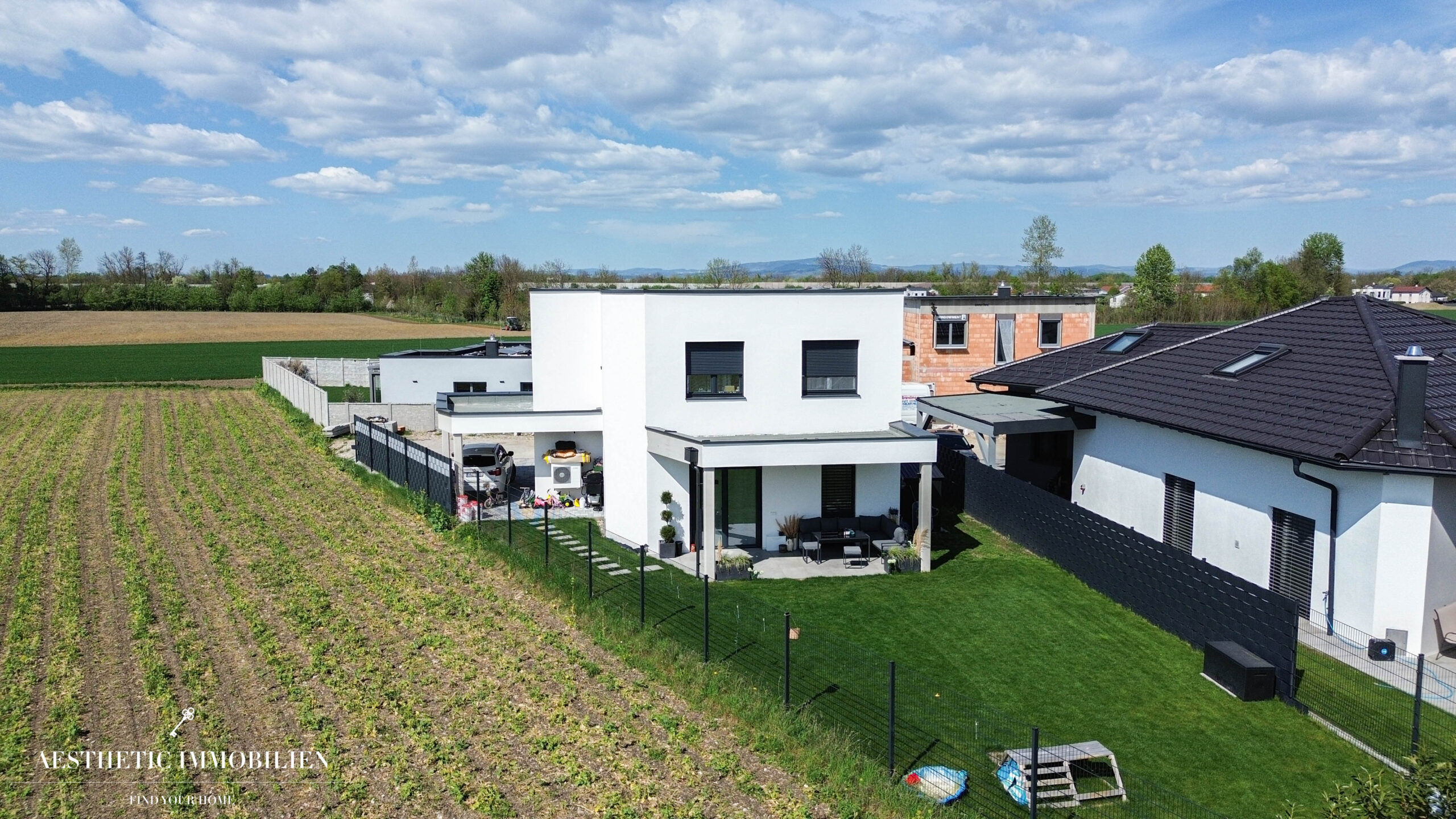 PUCKING - Extravagantes Einfamilienhaus