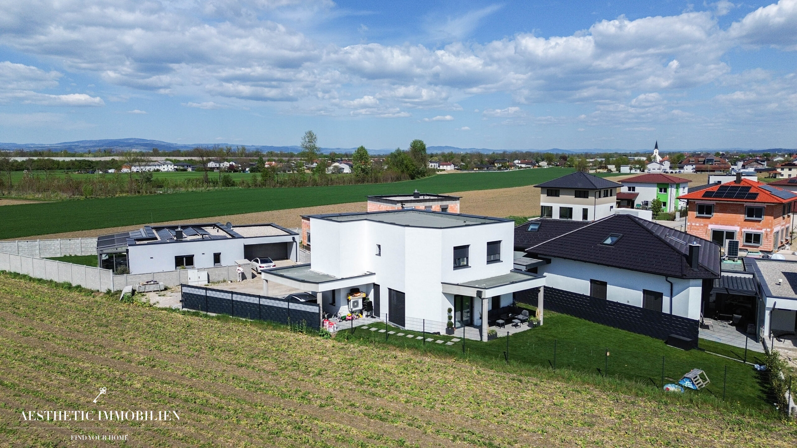 PUCKING - Extravagantes Einfamilienhaus