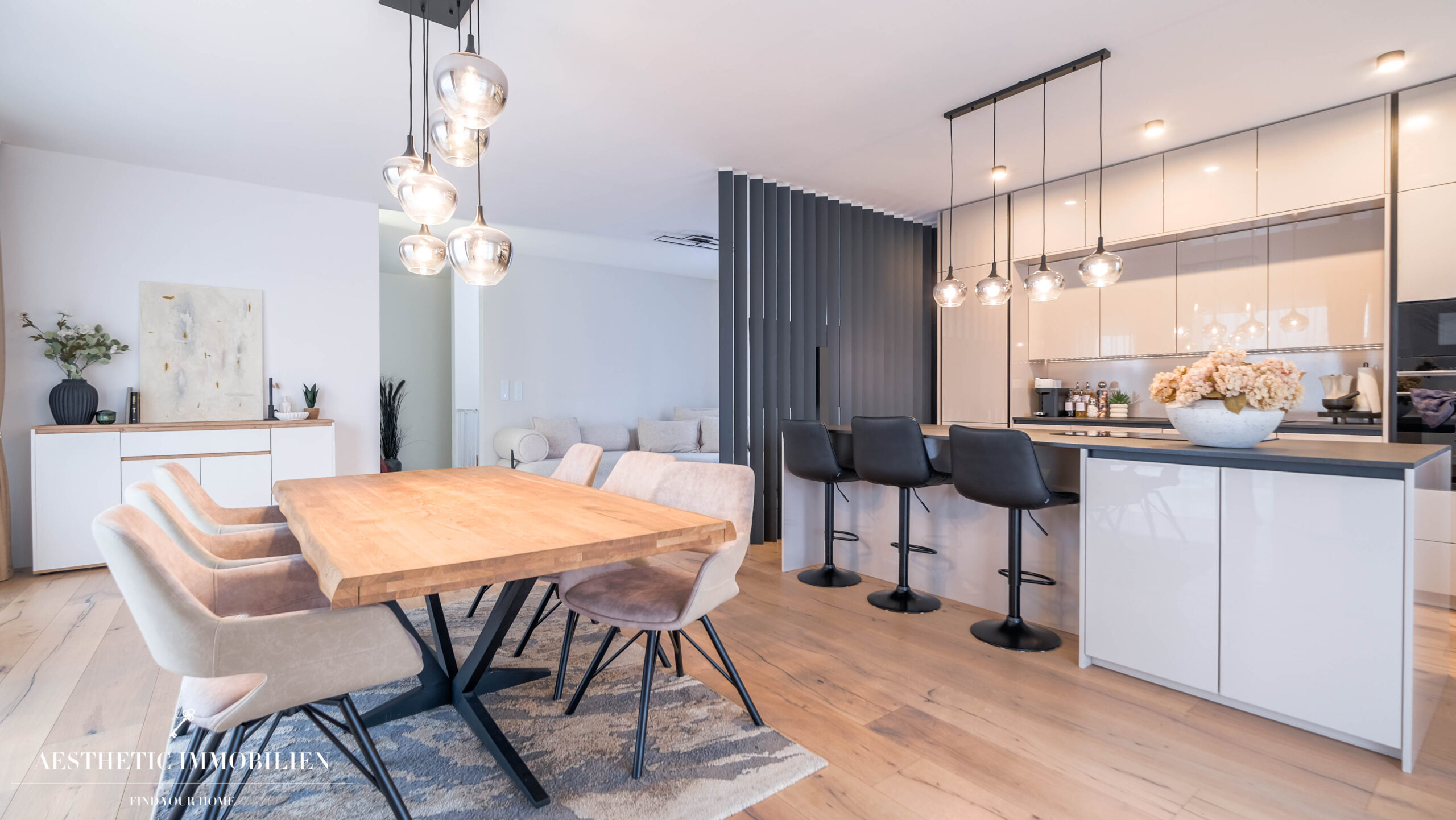 PUCKING - Extravagantes Einfamilienhaus