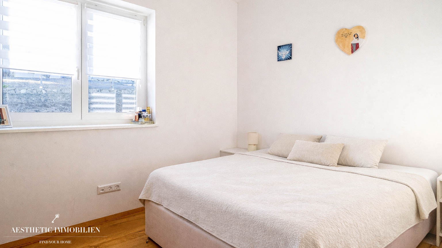 NEUMARKT i. M. -  Große Moderne Doppelhaushälfte