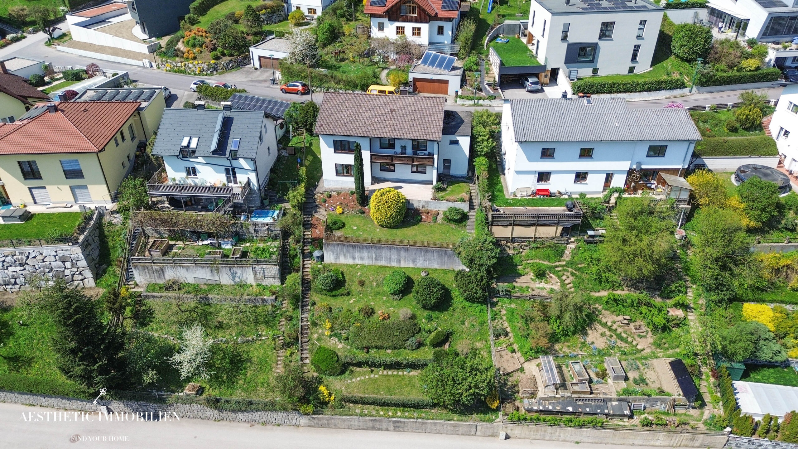 PUCHENAU - Idyllisches Wohnen: Einfamilienhaus in Toplage