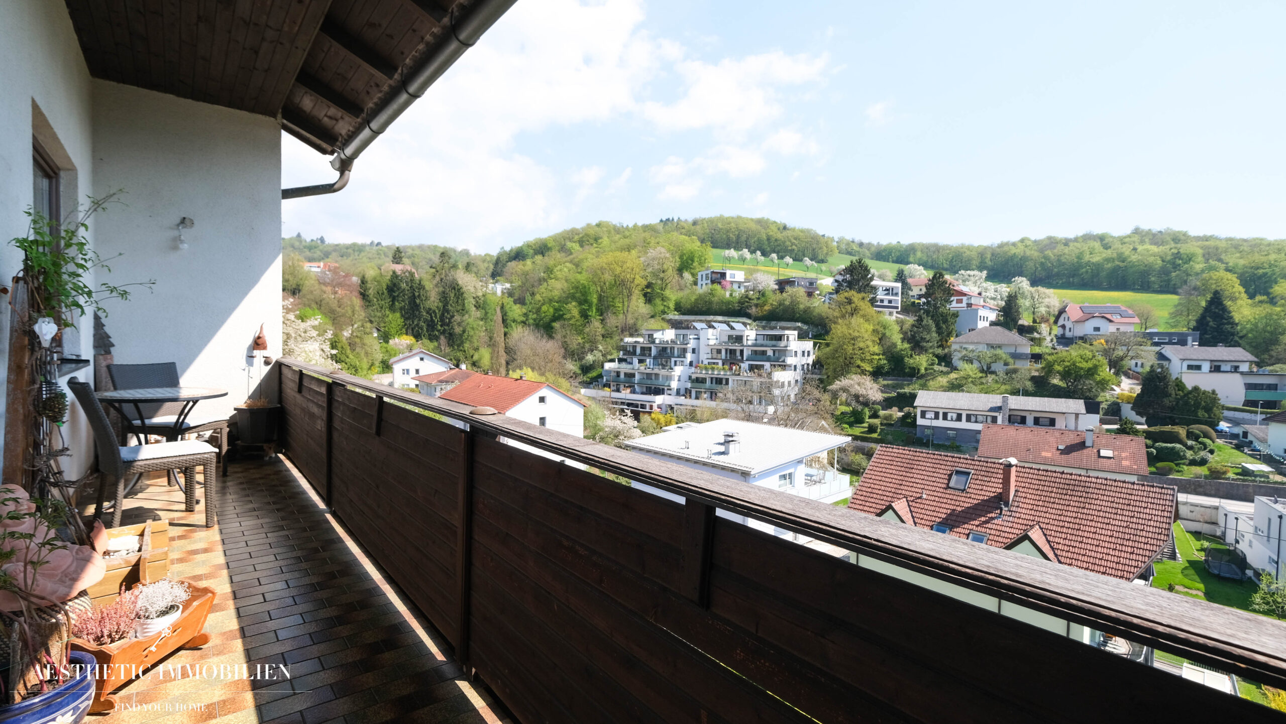 PUCHENAU - Idyllisches Wohnen: Einfamilienhaus in Toplage