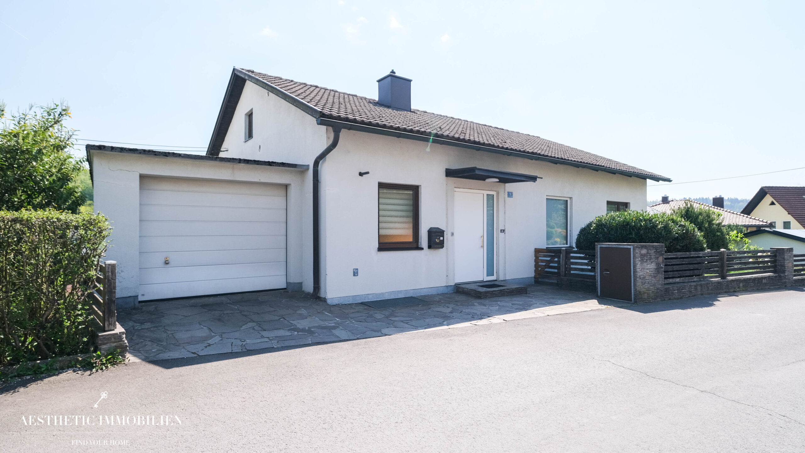 PUCHENAU - Idyllisches Wohnen: Einfamilienhaus in Toplage