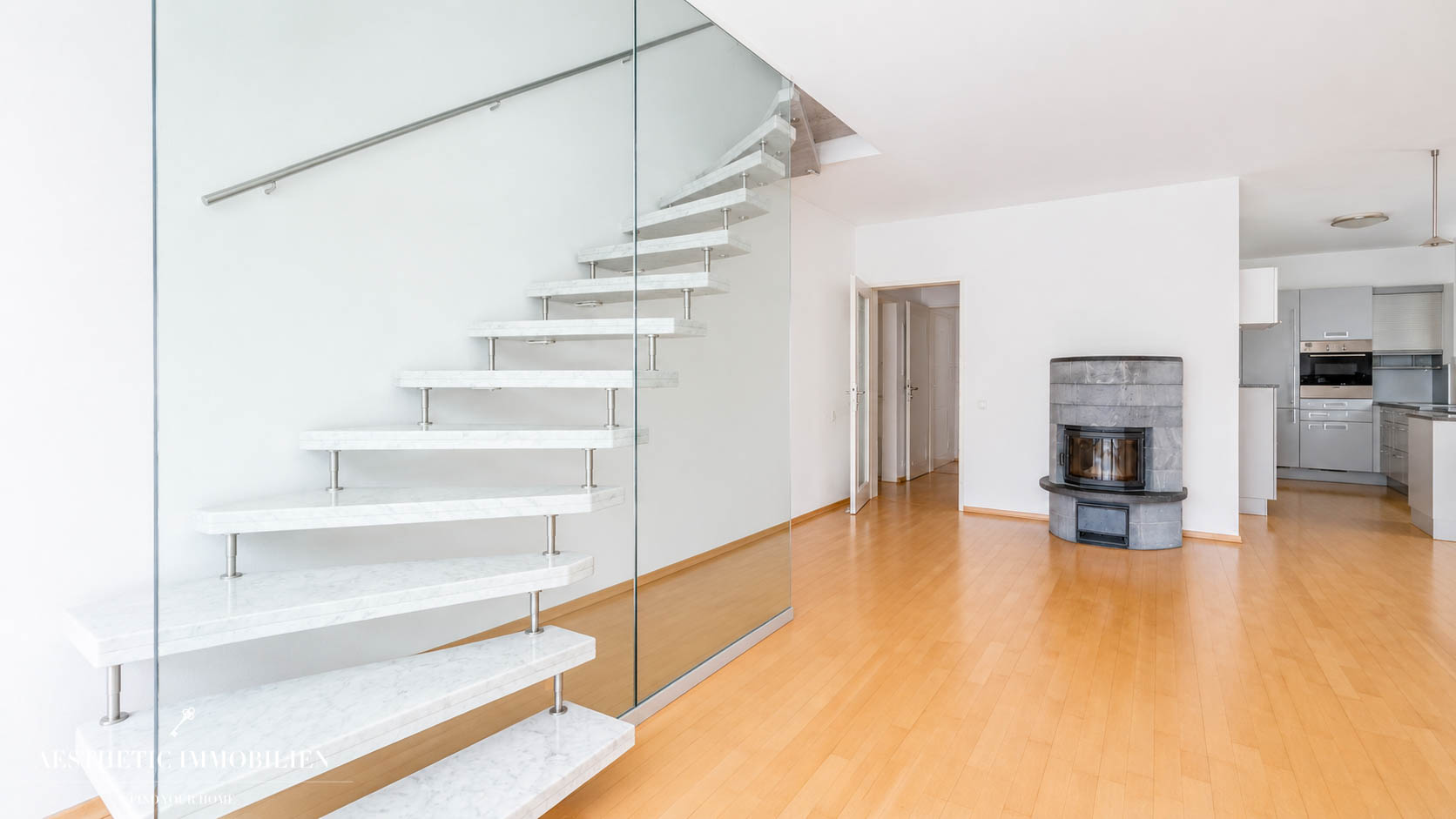 LINZ / GRÜNDBERG: Außergewöhnliche Garten-Maisonette