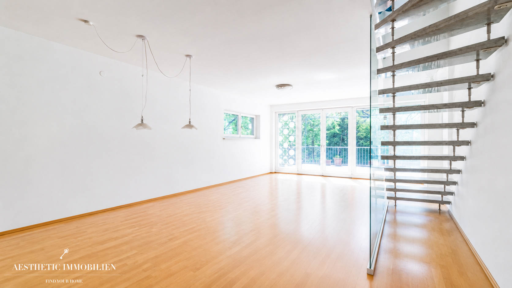 LINZ / GRÜNDBERG: Außergewöhnliche Garten-Maisonette