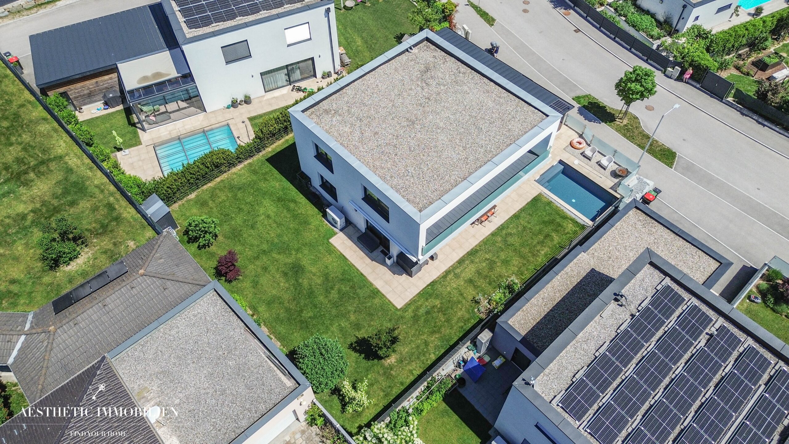 RUFLING / LEONDING - Traumhaus mit Pool