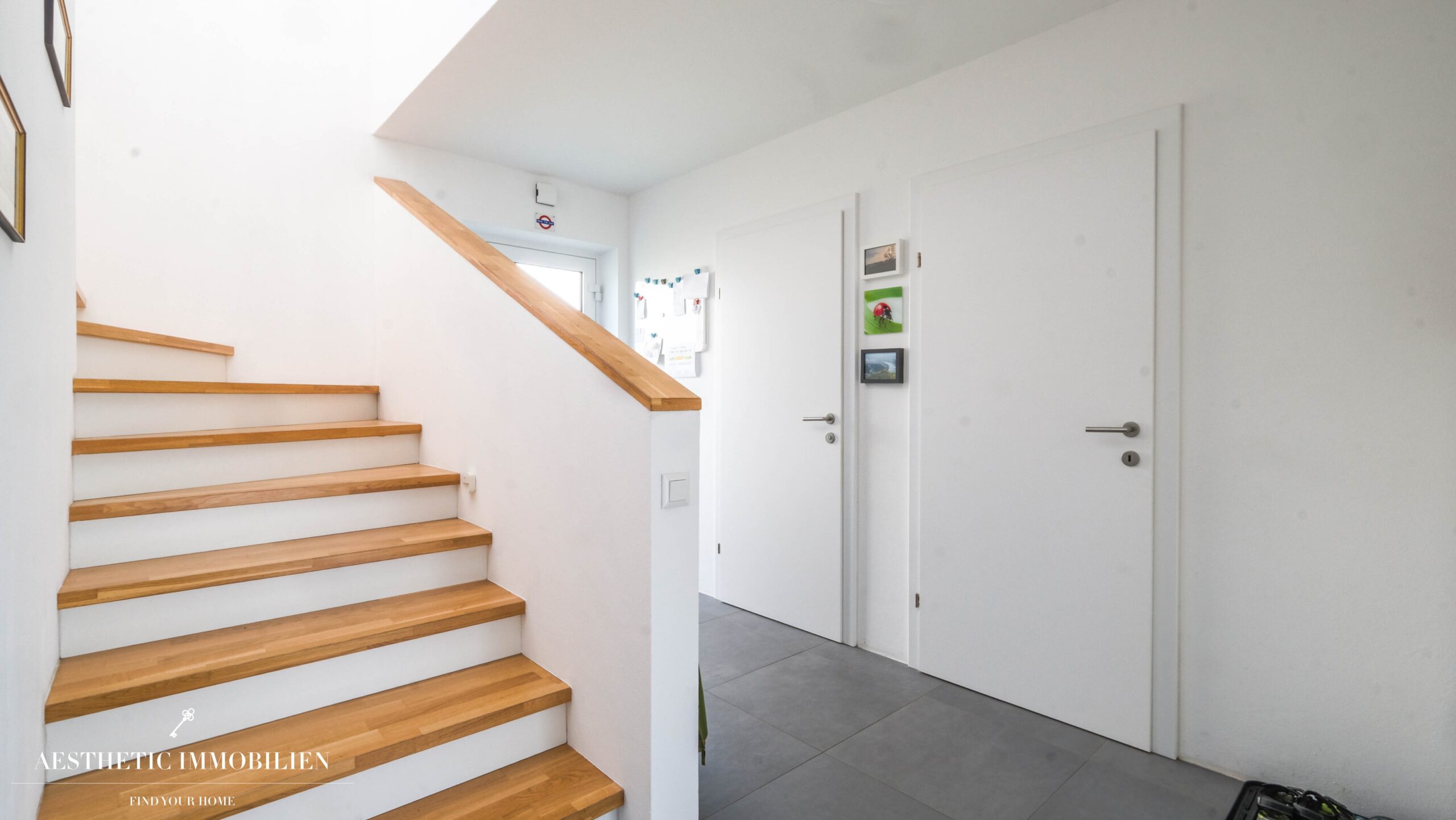 RUFLING / LEONDING - Traumhaus mit Pool