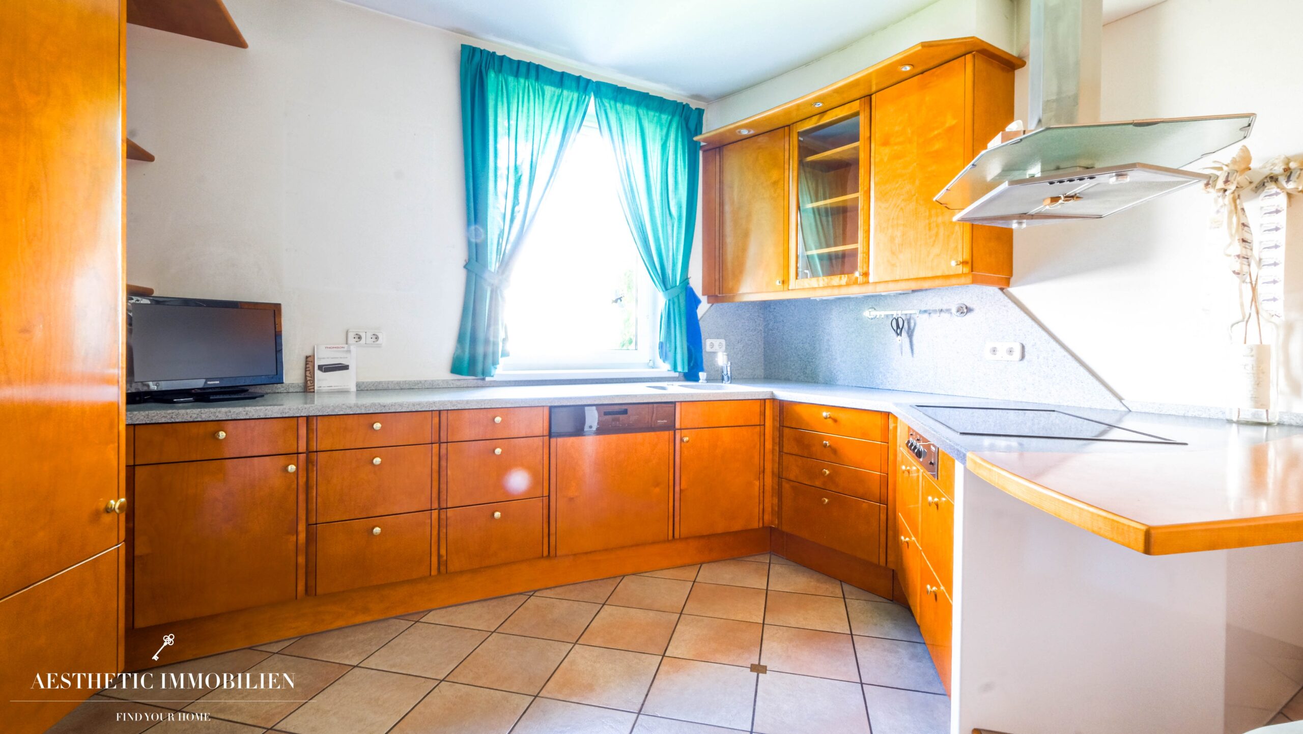 LINZ/URFAHR - Beeindruckende 305 m2 für 695.000 Euro ! - Exquisites Penthouse mit Charakter