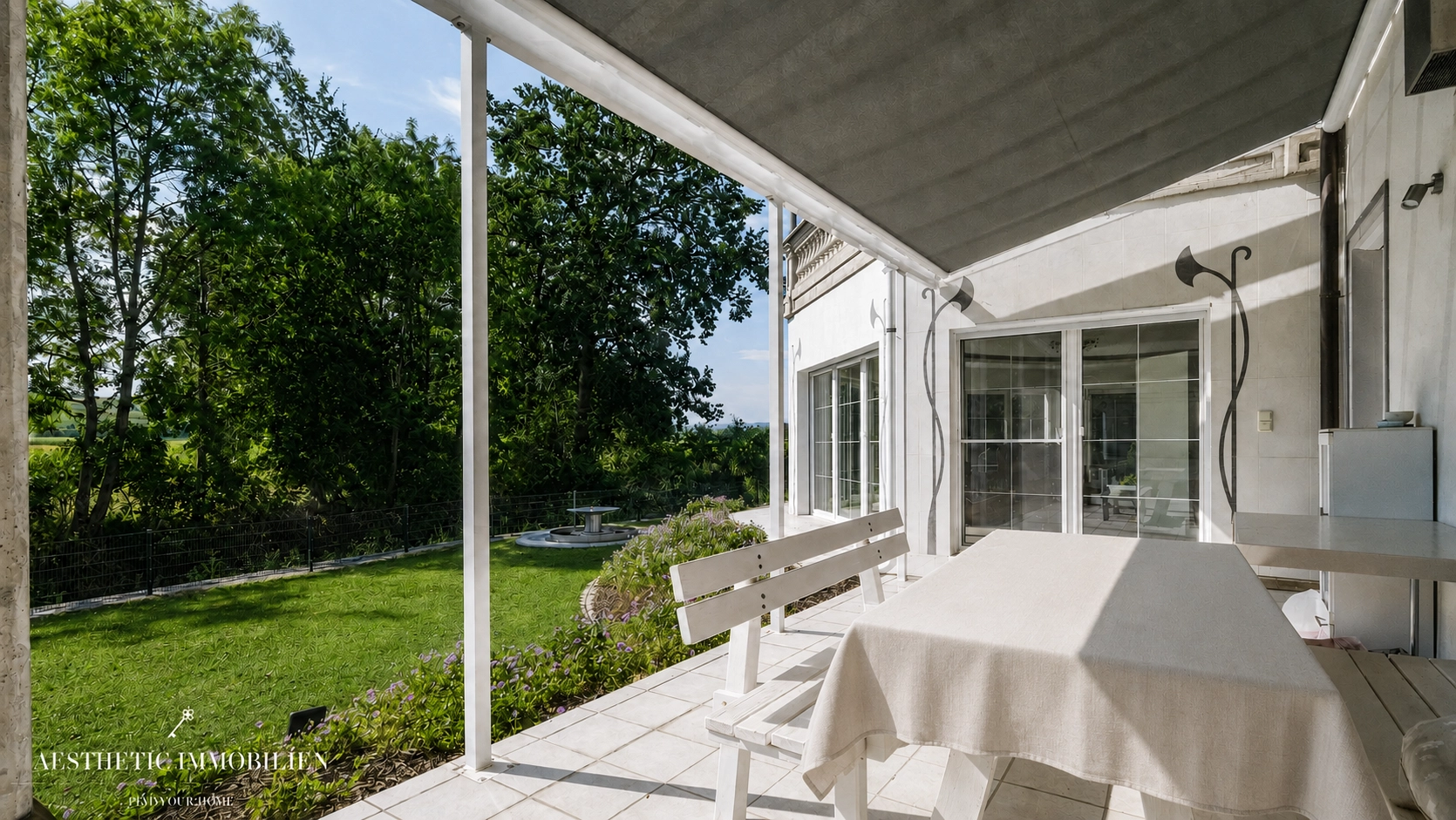 ST.VALENTIN - Exklusive Villa mit Indoorpool, Tennisplatz+Möglichkeit zur Pferdehaltung auf 6.000 m²