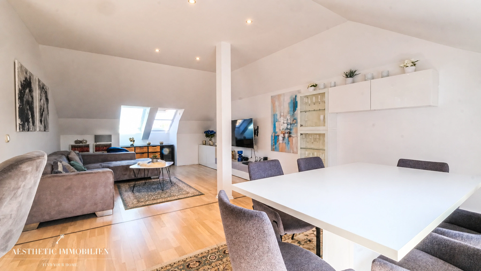 ST.VALENTIN - Exklusive Villa mit Indoorpool, Tennisplatz+Möglichkeit zur Pferdehaltung auf 6.000 m²