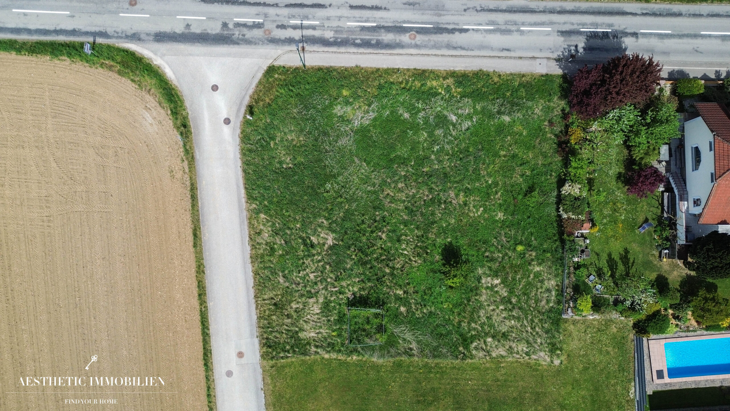 EGGENDORF - Grundstück mit Traumaussicht